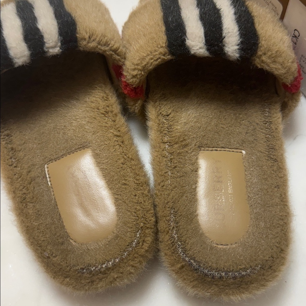 Burberry Hockley Faux Fur Slipper Sandal - Picture 6 of 9